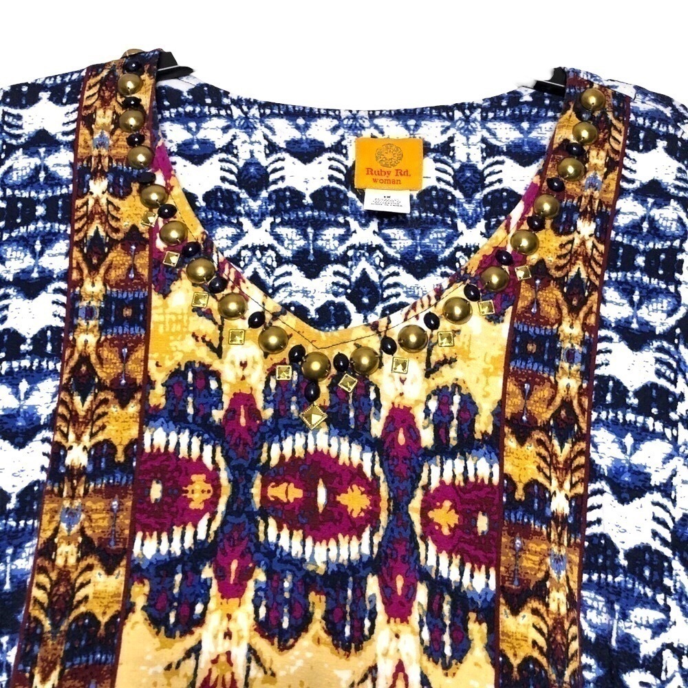 Ruby RD. Blue, White, Gold & Magenta Tribal Print Shark-Bite Top Beaded Size 1X - Picture 4 of 5